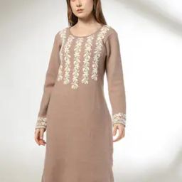 Women Floral Print A-Line Sweater Kurta-19