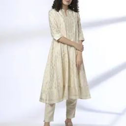 Women Floral Print Flared Kurta beige m-image-84
