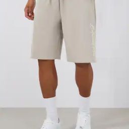 Slogan Print Oversized Knit Shorts-picture-21