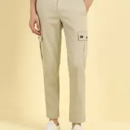 Men Straight Fit Flat-Front Trousers with Insert Pockets-image-99