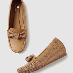Reptilian Embossed Wedges-23