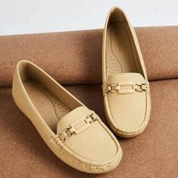 Round-Toe Loafers with Metal Accent-picture-11