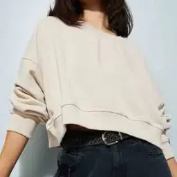 Women Solid Boxy Cropped Sweatshirt-image-4