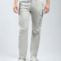 Men Straight Fit Cargo Pants-image-4