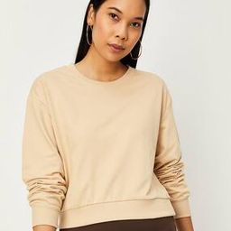 Round-Neck Sweatshirt with Ribbed Hems-image-63