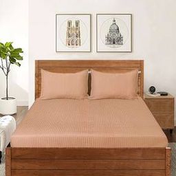 400 TC Checked King-Size Bedsheet with Pillow Covers-image-77