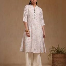 Women Floral Print A-Line Kurta-picture-28