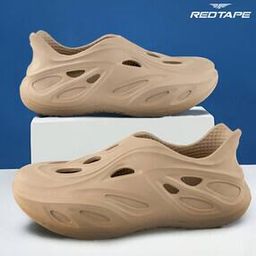 Men Perforated Round-Toe Clogs-image-94
