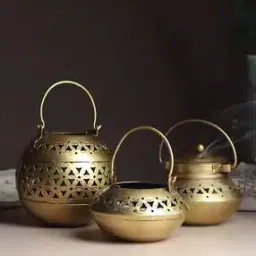 habere india Set of 3 Metallic Candle Holders-picture-24