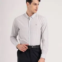 red tape Men Striped Loose Fit Shirt with Curved Hem-picture-42