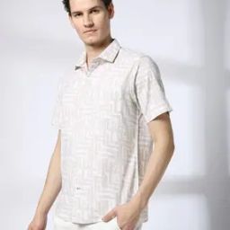 Men Geometric Print Regular Fit Shirt with Patch Pocket-image-20