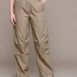 popnetic Women High-Rise Loose Fit Cotton Cargo Pants-picture-43