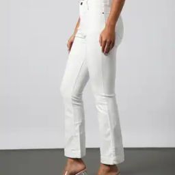 Women High-Rise Flared Jeans-image-21