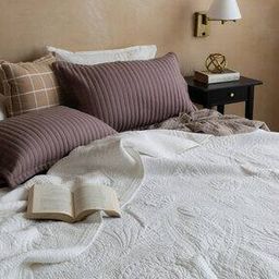 Patterned King-Size Quilt with Pillow Covers-37