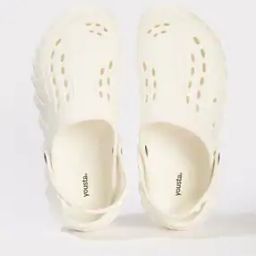Men Clogs with Cutouts-78