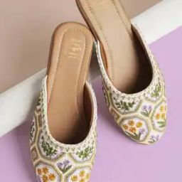 Women Juttis with Canvas upper-image-80