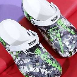 Men Typographic Print Slingback Clogs-26