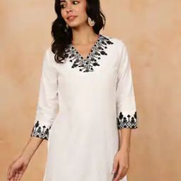 Women Straight Kurti with Embroidery Yoke-image-9
