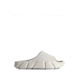 Men Open-Toe Regular Fit Slides-9
