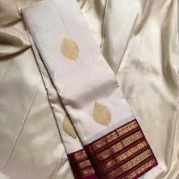 Women Woven Saree with Blouse Piece-image-62