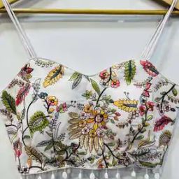 Women Printed Back-Open Blouse-image-24
