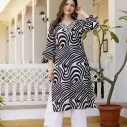 Women Printed Straight Kurta-image-1