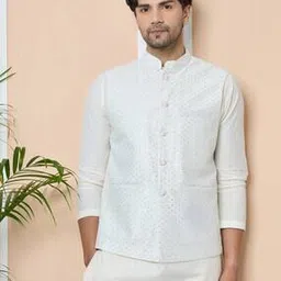 Men Regular Fit Nehru Jacket with Welt Pockets-picture-3