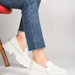 Women Round-Toe Platform Loafers-8