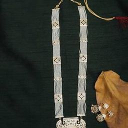Gold-Plated Stone-Studded Pearl Necklace & Earrings Set-image-26