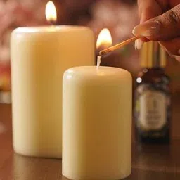 White Lavender & Chamomile Pillar Candle - Small-image-34