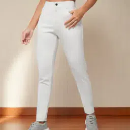 Women Skinny Jeans with Insert Pockets-image-4