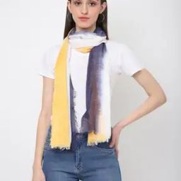 Women Ombre-Dyed Scarf with Frayed Hems-picture-12
