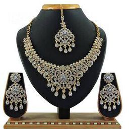 Women Gold-Plated Stone-Studded Necklace & Earrings with Mangtika-48