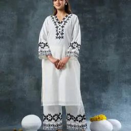 Women Relaxed Fit Embroidery Palazzos-image-31