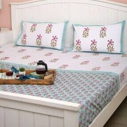 Handblock Printed Cotton Queen Bedsheet with Reversible Pillow Covers-42