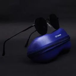 Unisex Polarized and UV Protected Sunglasses -VC S13121-40