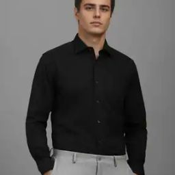 Men Shirt with Spread Collar-image-42