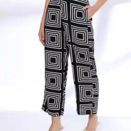 Women Geometric Print Straight Fit Flat-Front Trousers-image-49
