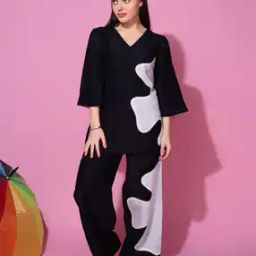 Women Printed V-Neck Top 2-Piece Sets-image-69