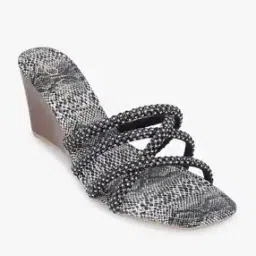 catwalk Women Printed Strappy Square-Toe Wedges-picture-19