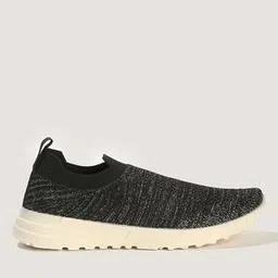 Women Low-Top Slip-On Shoes-image-28