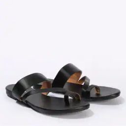 Women Toe-Ring Flat Sandals-image-30