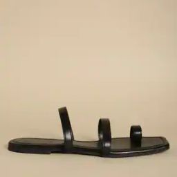 Toe-Ring Flat Sandals-image-79
