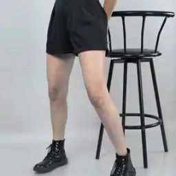 Pleated Shorts with Insert Pockets-picture-0