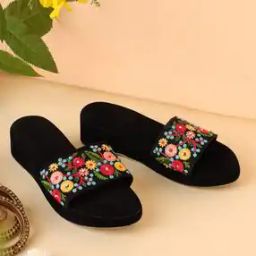 Women Slip-On Flip Flops-image-5