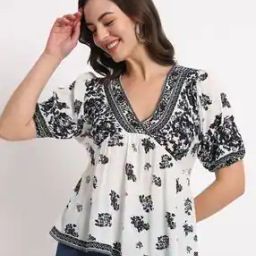 Women Floral Print Relaxed Fit Top-image-2