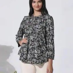 Women Floral Print Pintuck Relaxed Fit Top-image-70