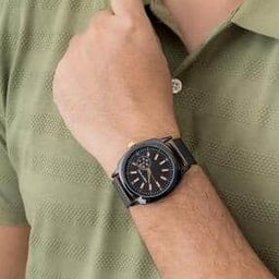 Men Round-Dial Analogue Watch-14