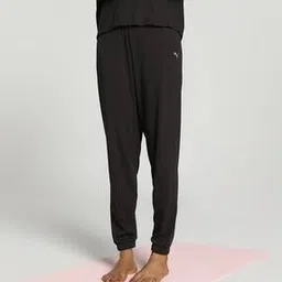 puma Women Studio Unwind Training Joggers-picture-38