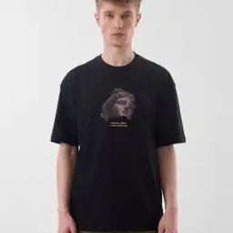 Men Graphic Print Round-Neck T-Shirt with Short Sleeves-21